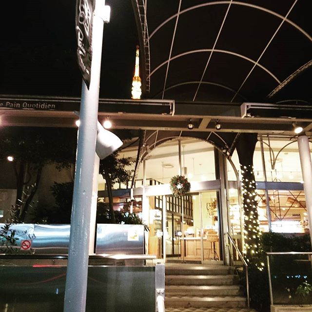 夜のLE PAIN QUOTIDIEN - from Instagram