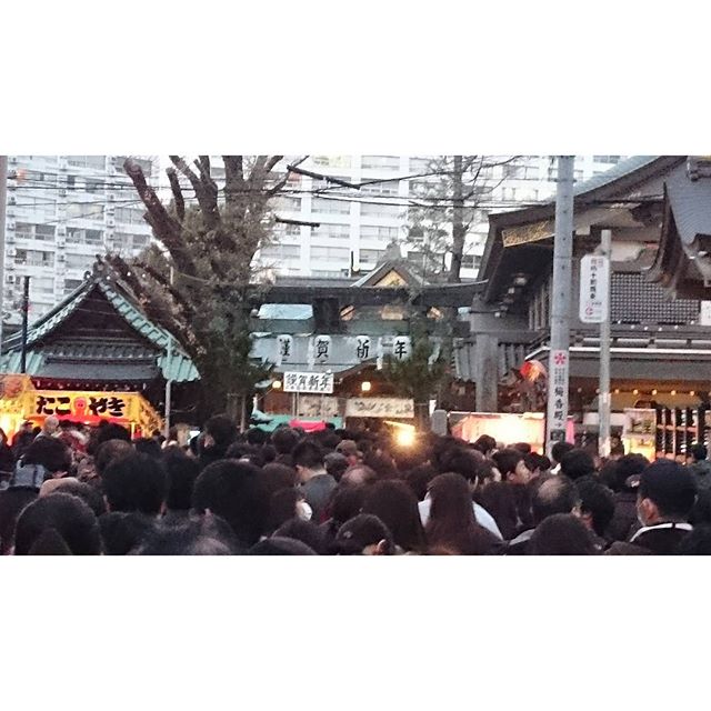 初詣～でも混んでる - from Instagram
