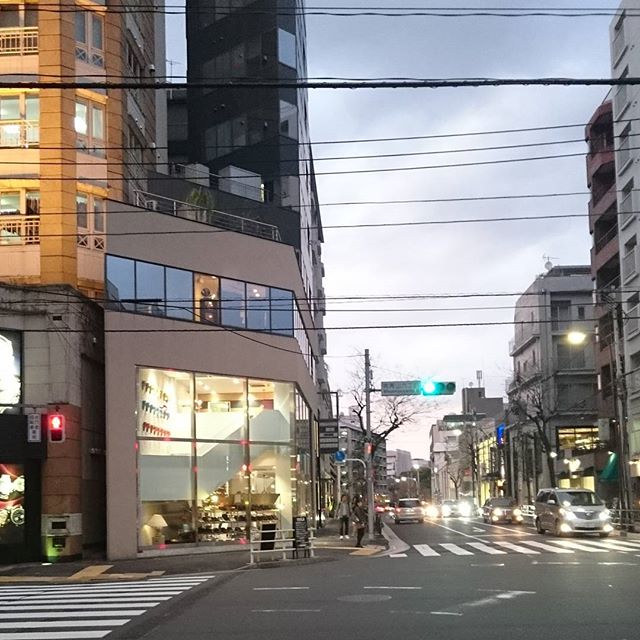 会社帰りに - from Instagram
