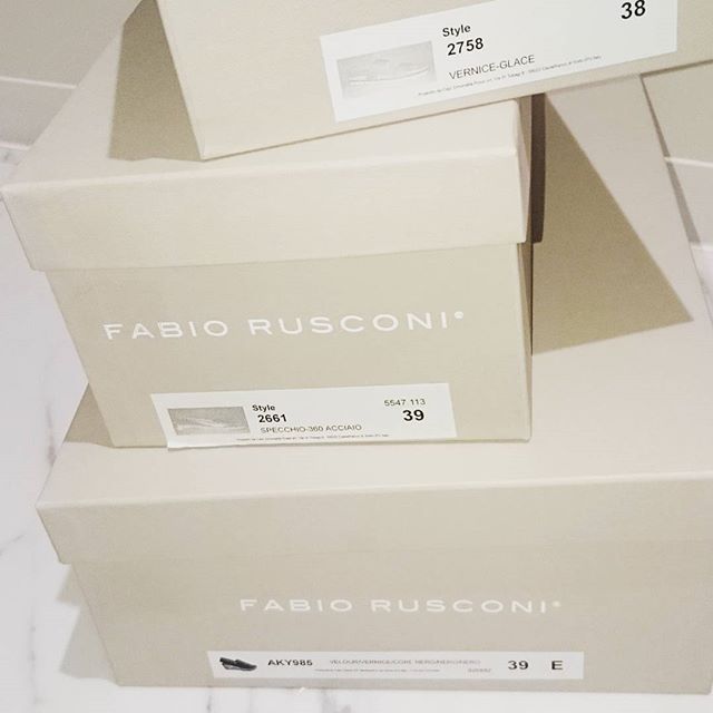 fabiorusconiで3足ゲットン - from Instagram