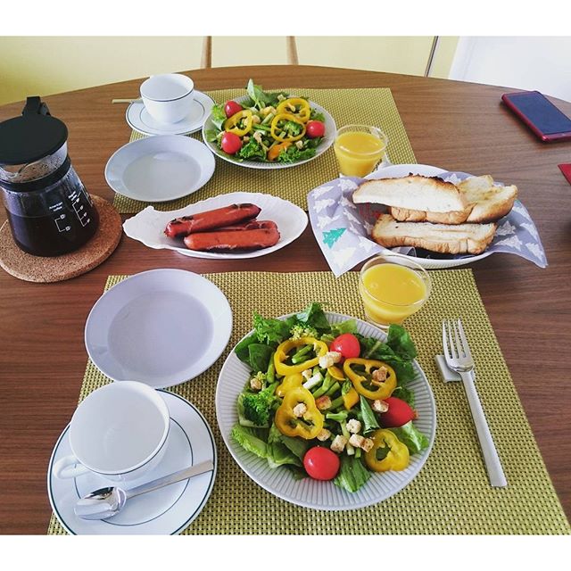 salad  for breakfast - from Instagram