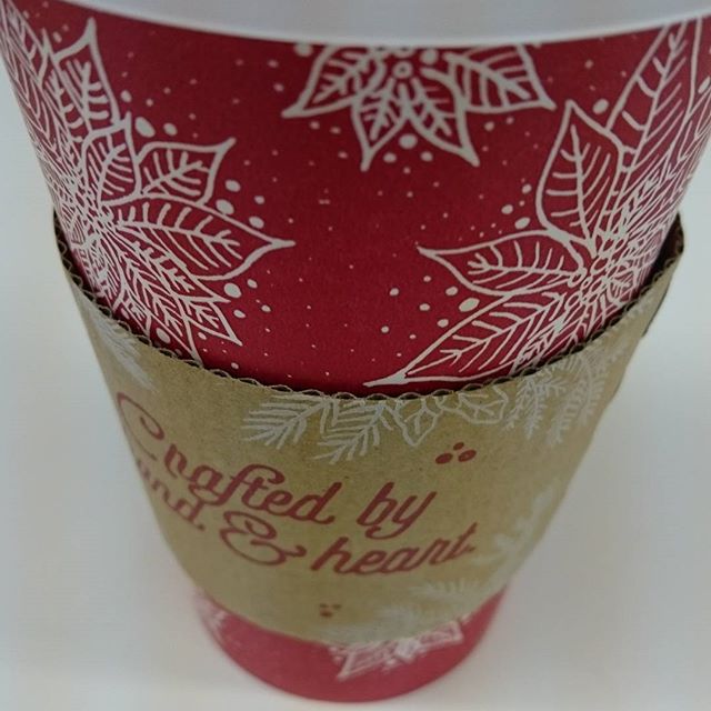 スタバのホリデーシーズンカップ - from Instagram