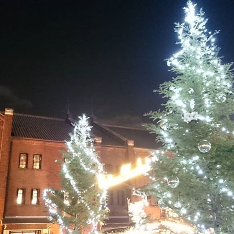赤レンガ倉庫の #クリスマスマーケット - from Instagram