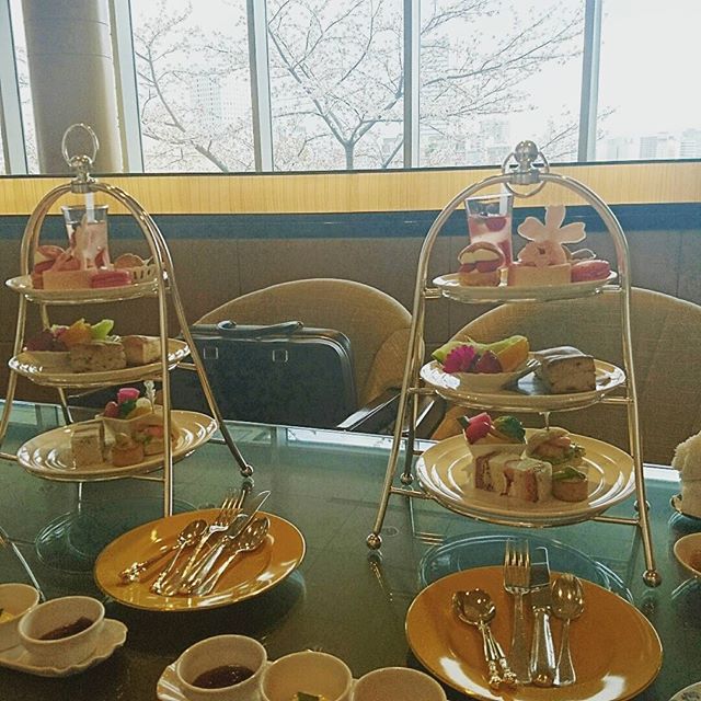 お花見☆afternoontea - from Instagram