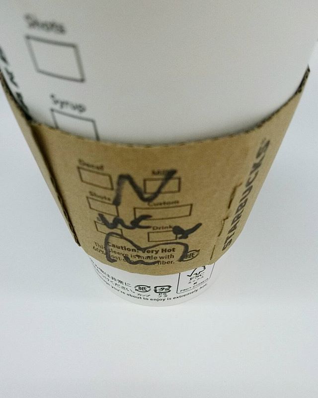 スリーブに🐱 - from Instagram